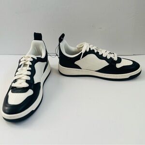 Wild Fable Black and White Sneakers with Chunky Retro Silhouette